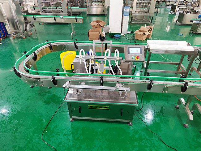 小型醫(yī)藥自動包裝機設(shè)備展示
